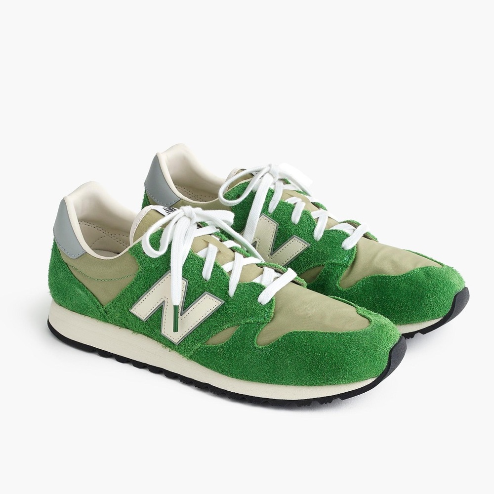 JCrew new balance 520 sneaker green  suede 8.5